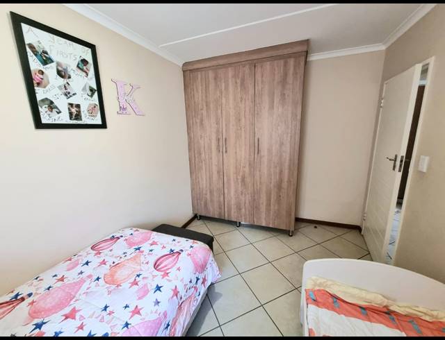 2 BEDROOM APARTMENT FOR SALE IN NOORDWYK